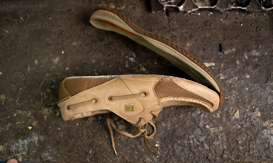 Understanding the Benefits of Shoe Insoles: A Guide for Flat Feet and High Arches