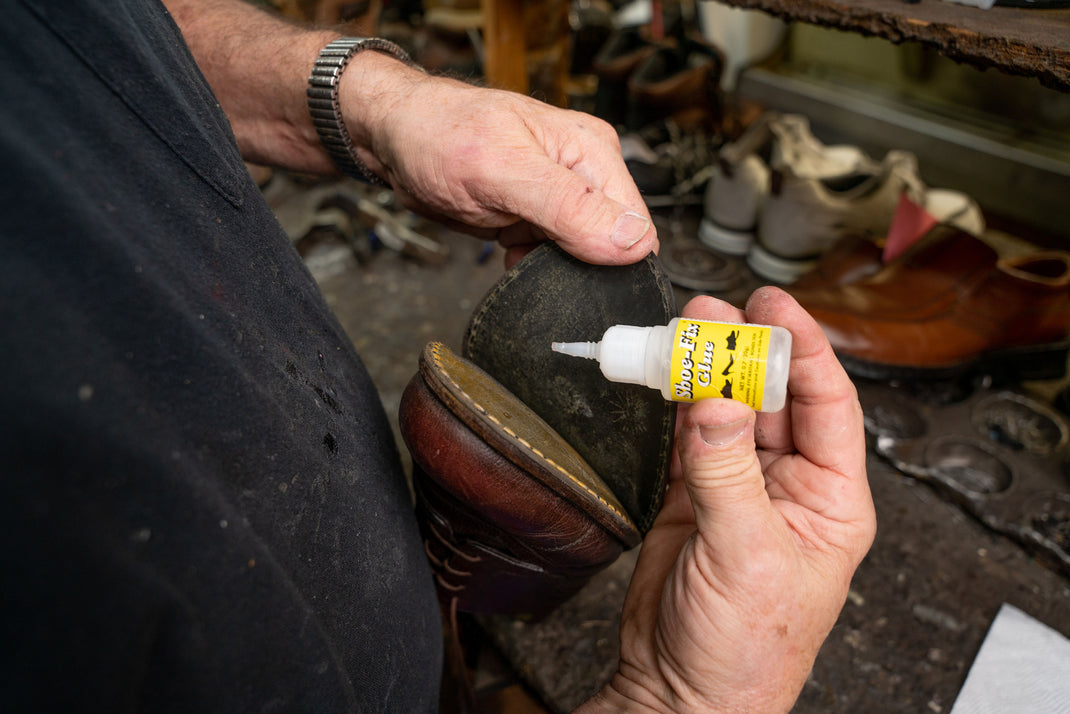 The 2 Best Shoe Glue ShoeFix & BootFix Shoe Repair Glue For Shoes