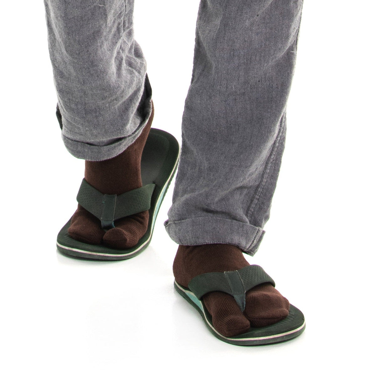 V-Toe Athletic Split-Toe Tabi Crew Socks