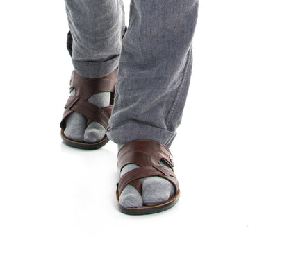 V-Toe Athletic Split-Toe Tabi Crew Socks