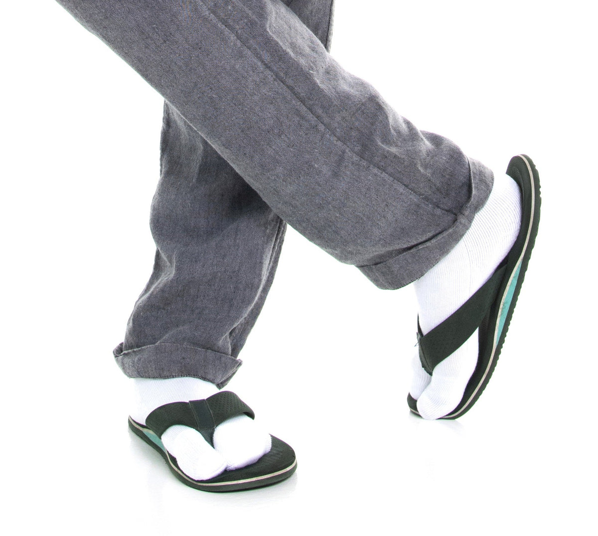 V-Toe Athletic Split-Toe Tabi Crew Socks