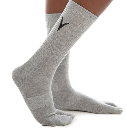 V-Toe Athletic Split-Toe Tabi Crew Socks